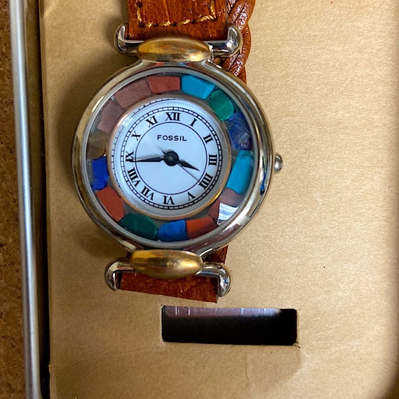 Vintage Floating Gemstone Fossil Watch - Picture 2 of 5